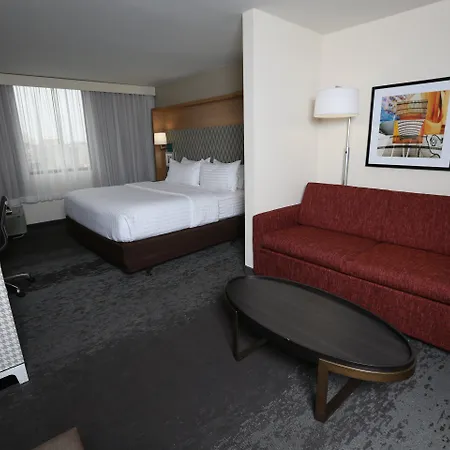 Holiday Inn Chicago North Shore By Ihg