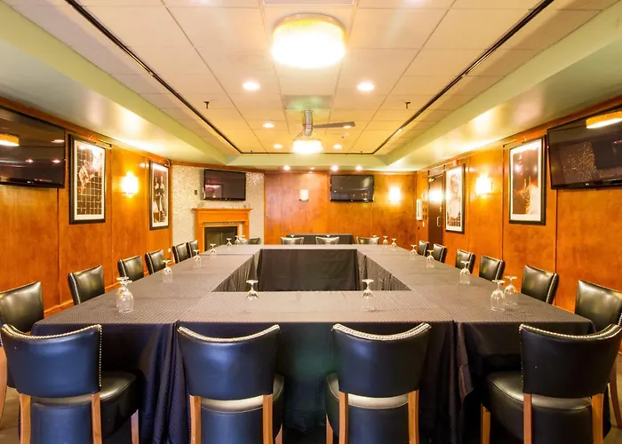 Chicago North Shore By Ihg 4*