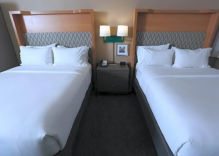 Chicago North Shore By Ihg Hotel 4*