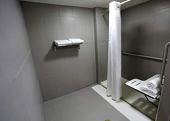 Chicago North Shore By Ihg 4*