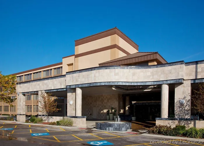 Hotel Chicago North Shore By Ihg