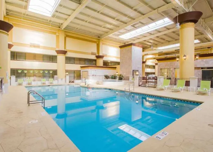 Chicago North Shore By Ihg Hotel