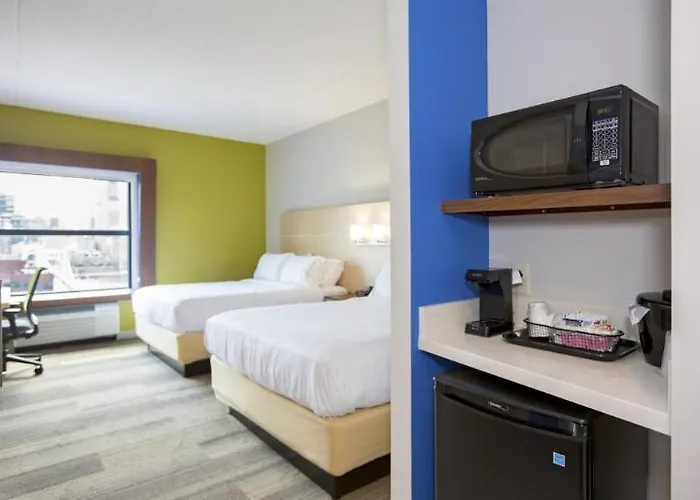 Hotel Chicago North Shore By Ihg 4*